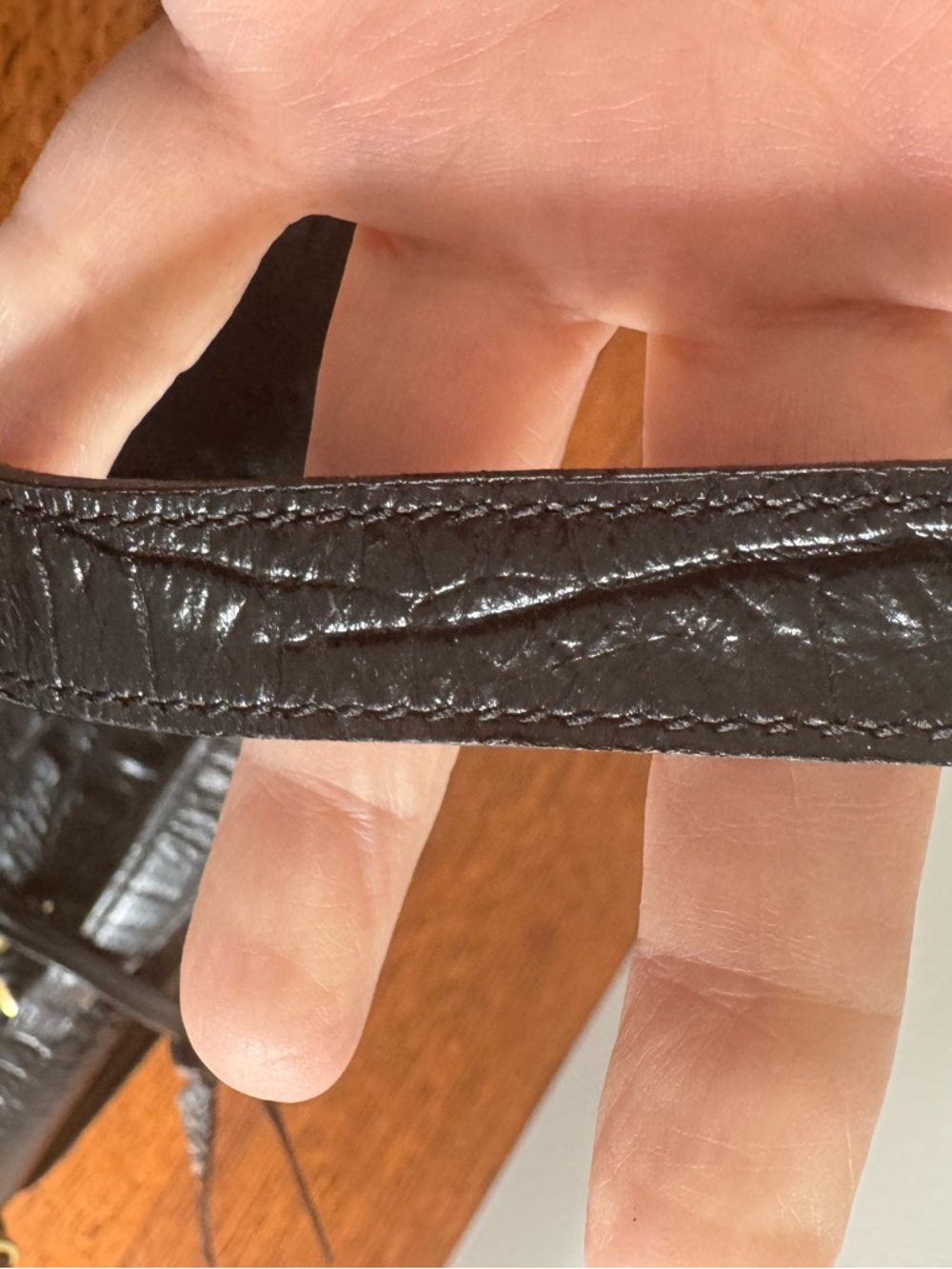 Brahmin Black Croc-Embossed Barrel Bag with Crossbody Strap - Picture 13 of 15